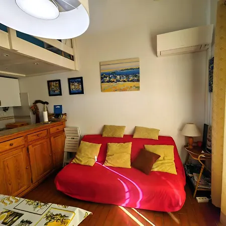 T2 Mezzanine Climatise Avec Piscine Et Parking Au Cap D'agde - Fr-1-607-104 Апартаменты *